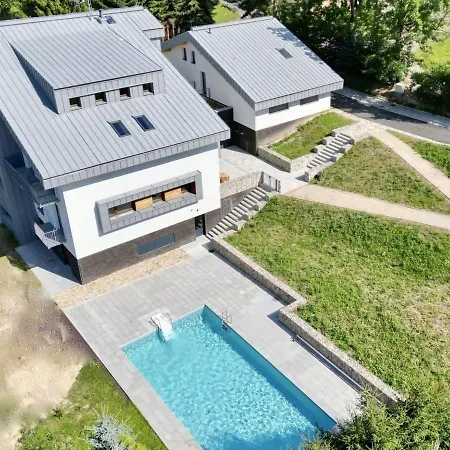 Studio Mountain Luxe Nest & Pool By Interhome *