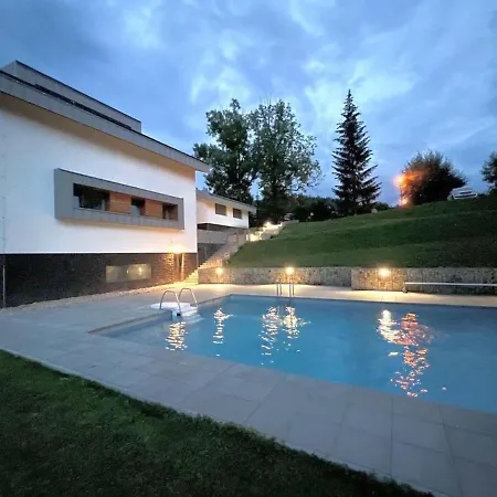 Appartamento Studio Mountain Luxe Nest & Pool By Interhome *