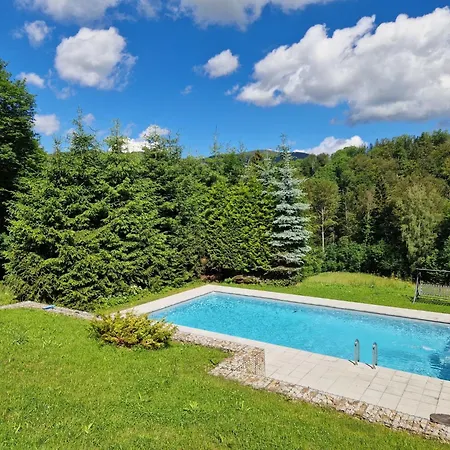 Appartamento Studio Mountain Luxe Nest & Pool By Interhome