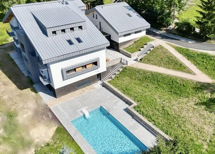 Mountain Luxe Nest & Pool By Interhome *